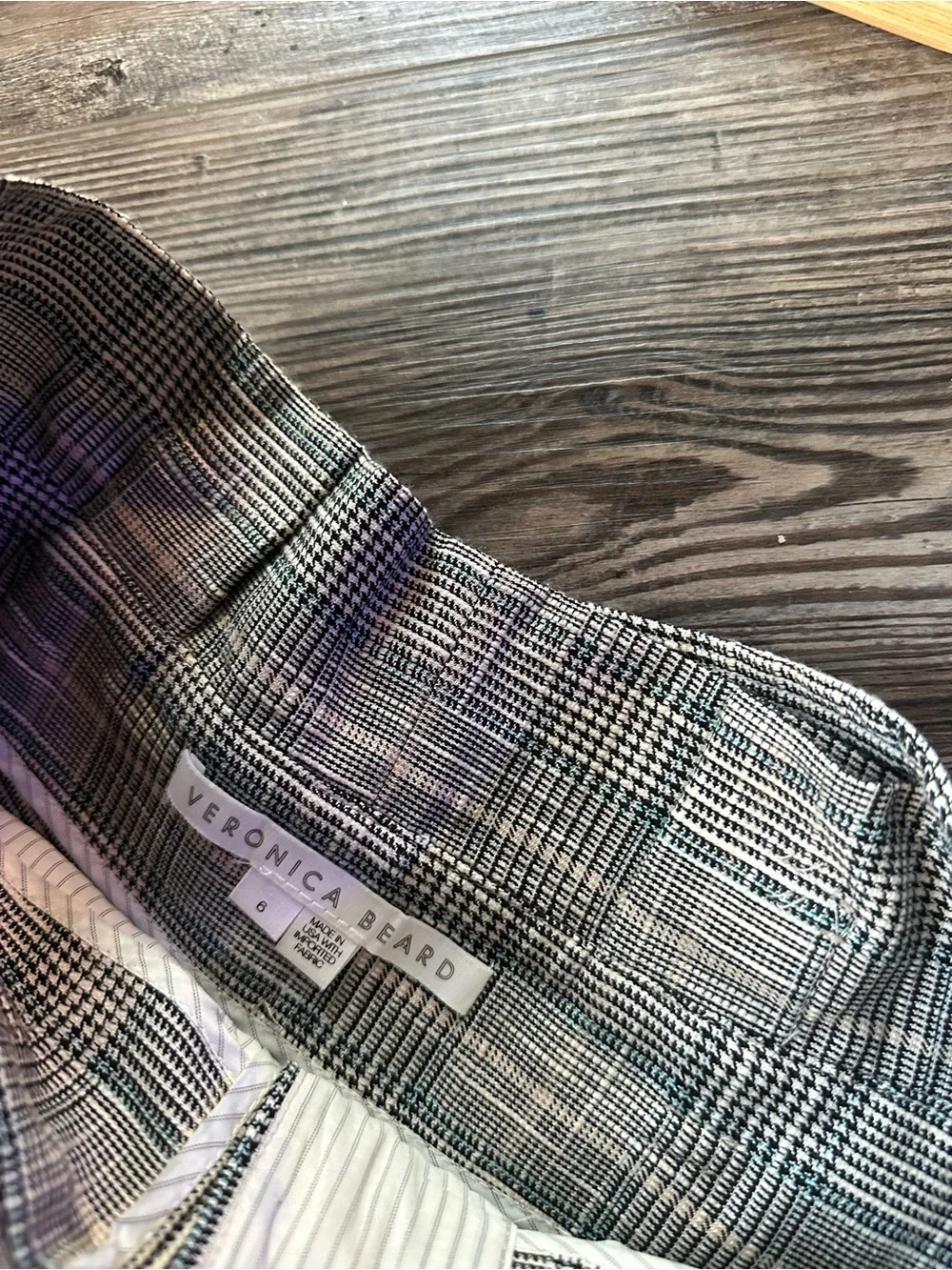 Veronica Beard size 6 Plaid Tie-Waist Women’s Shorts - Gray
